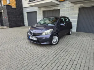 Toyota Yaris III (2011-2019) 1.33 Terra 2012