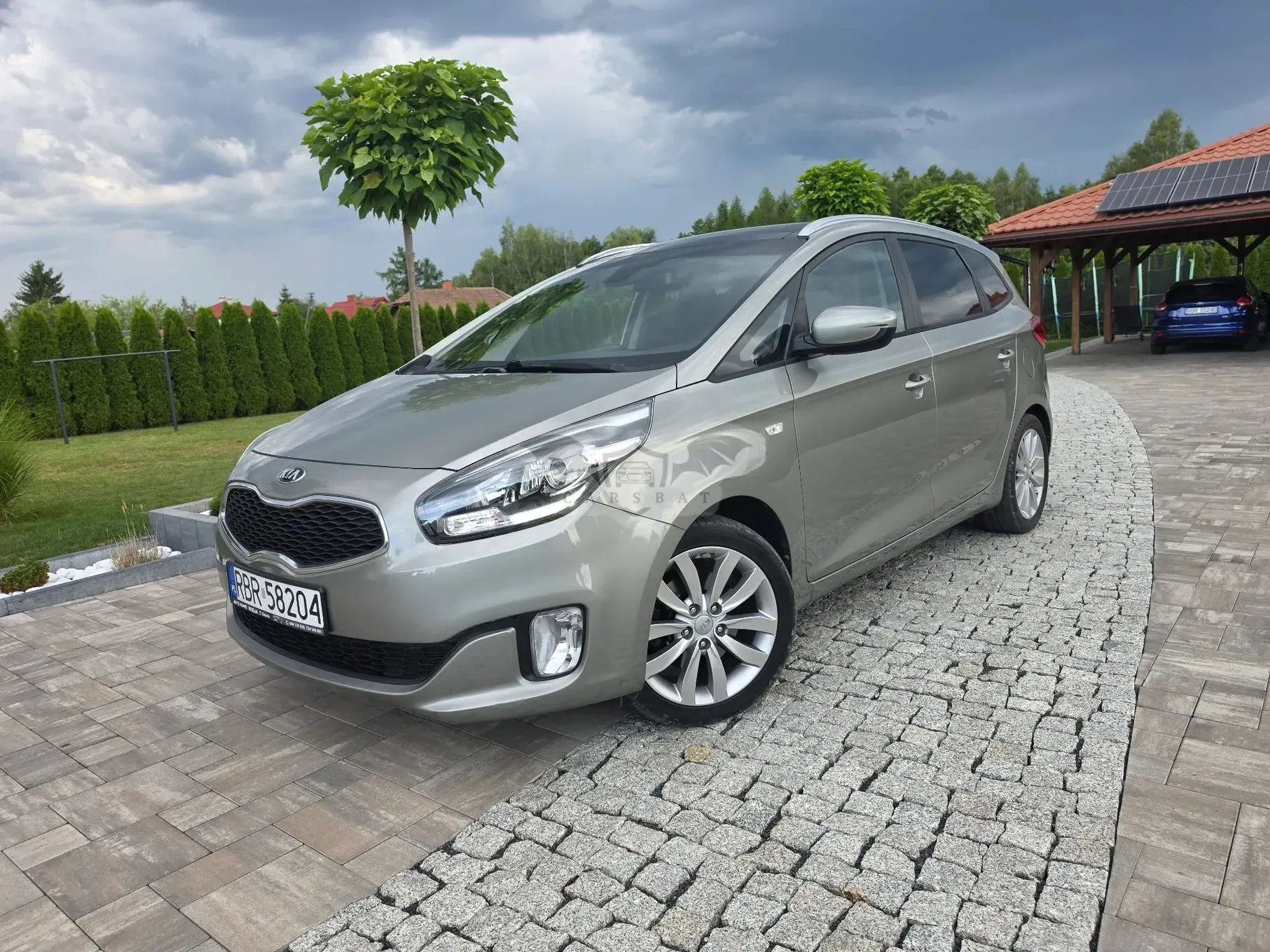 Kia Carens (Rondo) IV (2013-) 1.7 CRDi 115 Dream-Team Edition 2014