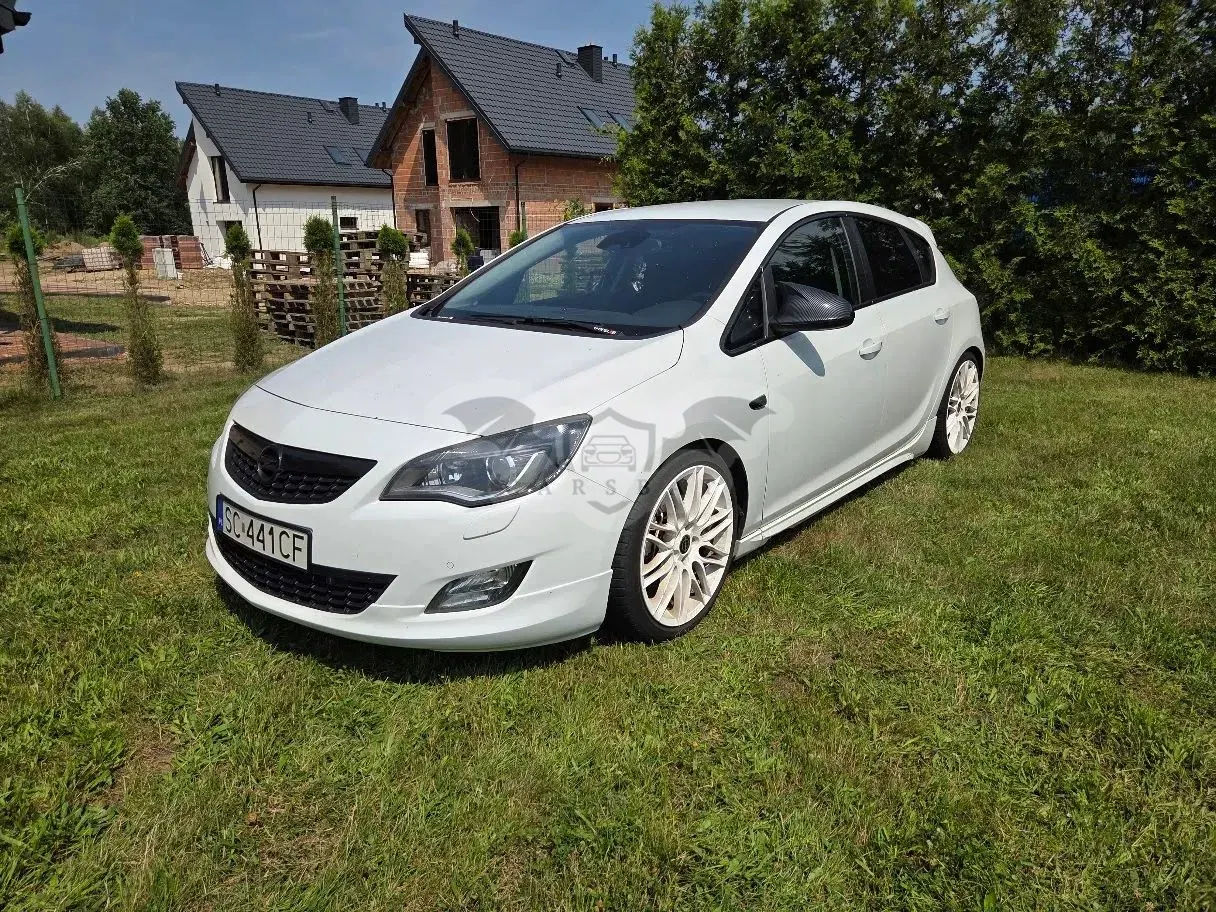 Opel Astra J (2009-2019) 1.6 Turbo Edition 2011