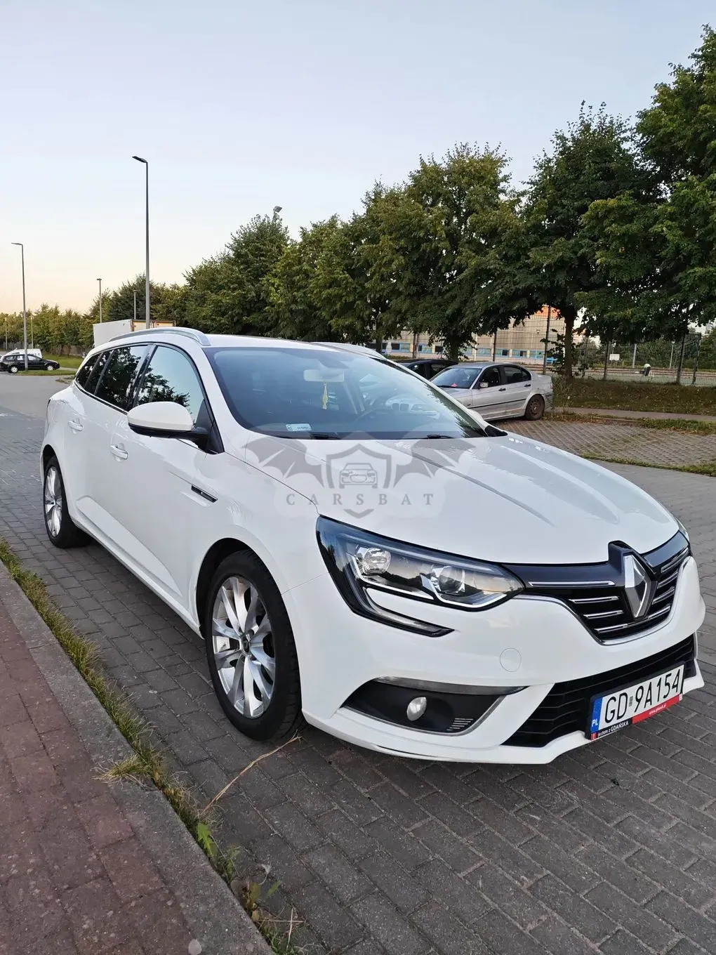 Renault Megane IV (2016-) 1.2 Energy TCe Intens 2016