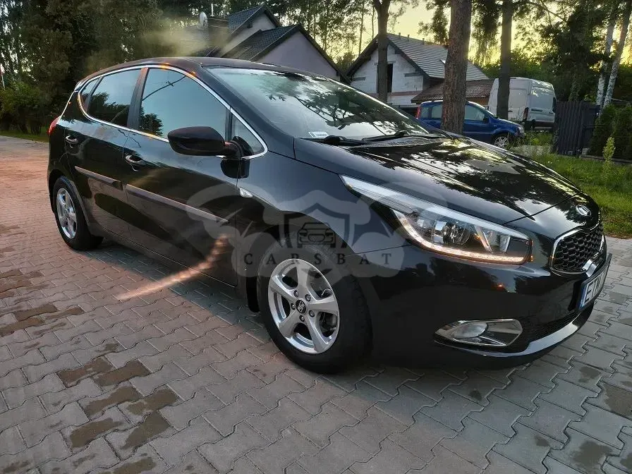 Kia Ceed II (2012-) 1.6 GDI L Business Line 2015